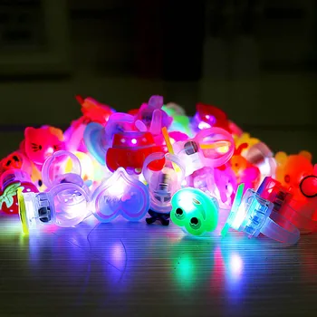 Spalvos Atsitiktinės Vaikams Žaislas Led LED Mirksi Šviesos Žiedas Mirksi Šalies Minkštas Rave Švyti Želė Piršto Žiedai 2017 Dropshipping