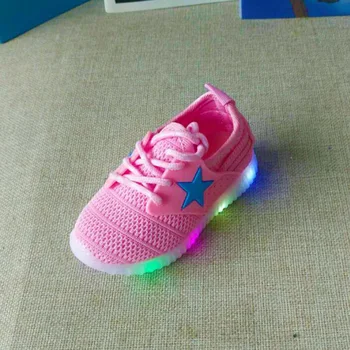 2018 Naujų Vaikai LED batai berniukams, mergaitėms apšvietimo batai vaikams laisvalaikio sportbačiai su Šviesą kūdikis lopšelio bateliai 8 spalvų, 1-3Y