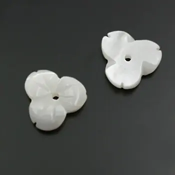 10VNT 10MM Baltas Kriauklių Drožyba Gėlių Karoliukai Kepurės Dangtelio Tarpine 