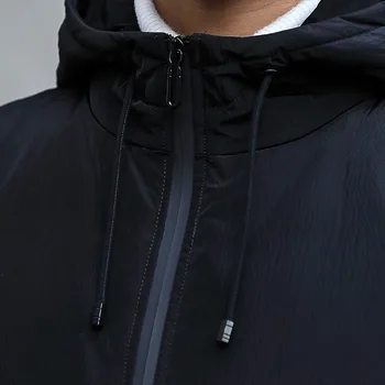 2018 karšto pardavimo žiemos vyrų Trumpoji versija Tirštėti antis žemyn striukė su gobtuvu, Kvėpuojantis vėjo vandeniui išlaikyti šiltas kailis