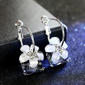 Mados nuotaka prabangus 3-color crystal spalvinga balta gėlė lašas ilgi auskarai moterims Vestuvių žavesio didelis Ausies žiedas auskarai